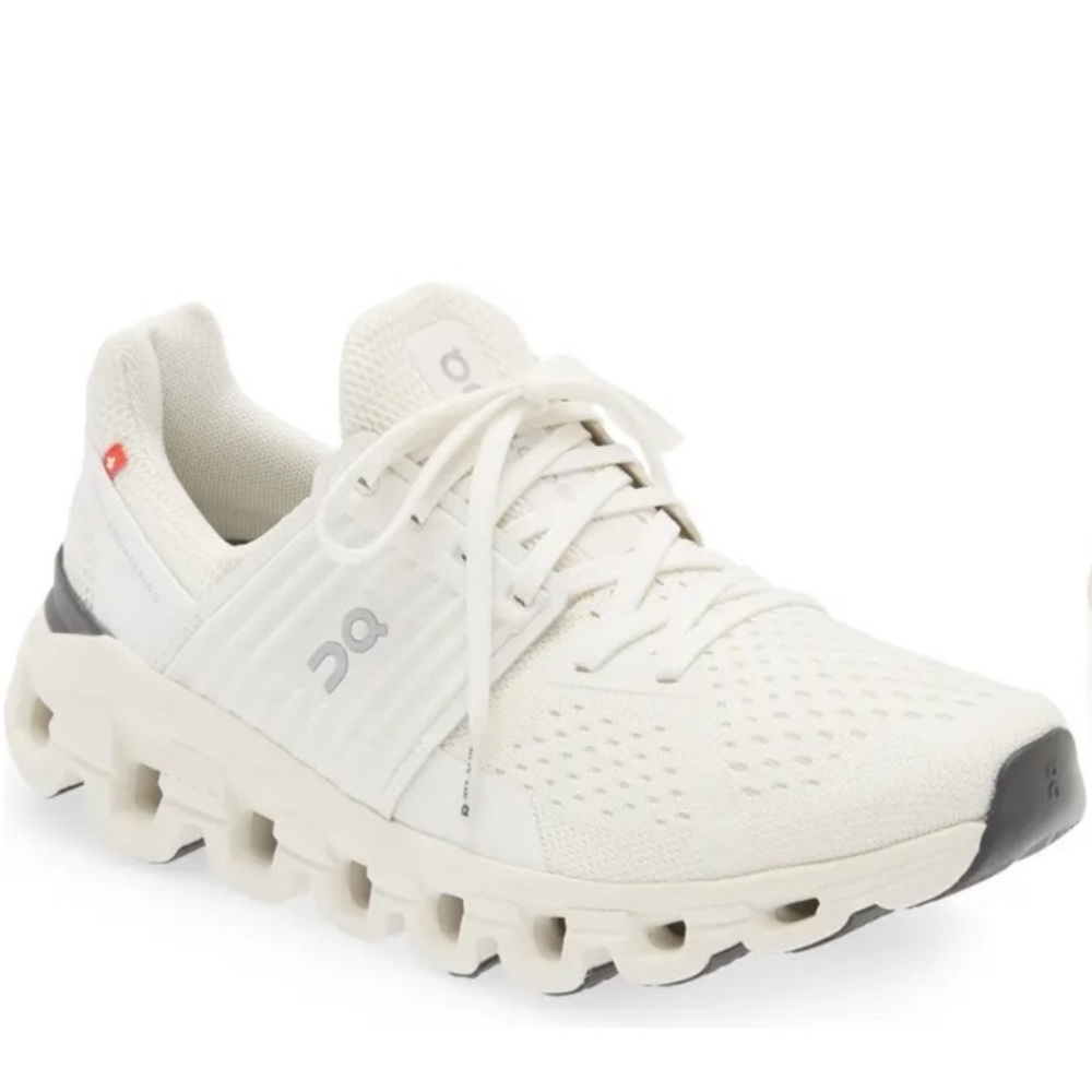 On CloudSwift Sneakers